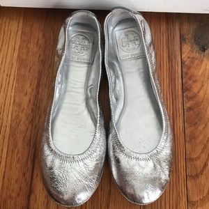 Silver tory Burch flats 6